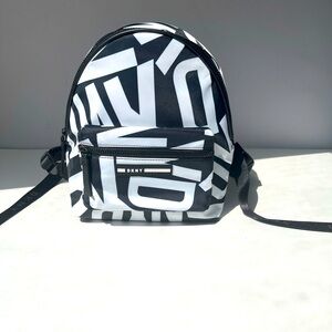 NWOT DKNY Nora Backpack Medium/Small